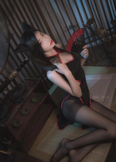 欧美露背_BD高清完整版播放