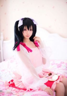 欧美女王妆_在线电影观看