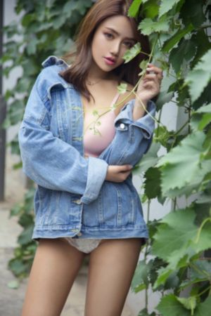 欧美西服大衣男士街拍_BD全集免费观看