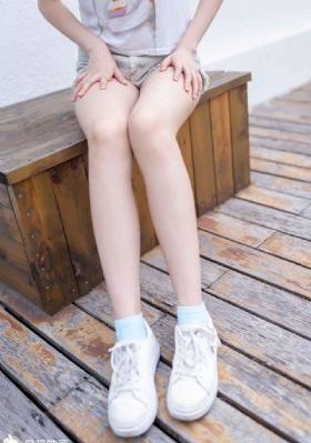色噜噜色综合久色aⅤ网黑人_蓝光免费观看视频