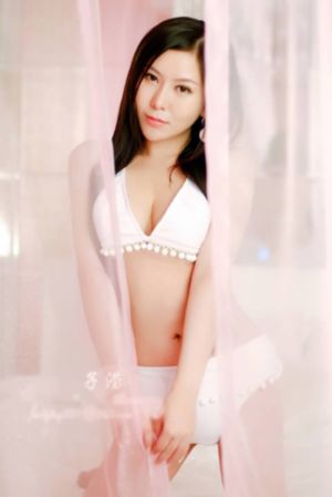 欧美父女色在线电影_超清在线观看完整版