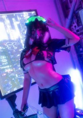 欧美明星长皮衣街拍_DVD在线视频播放
